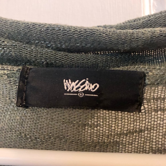 Cardigan - Picture 2 of 4